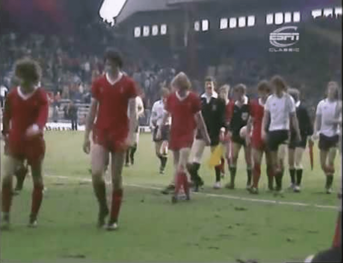 Liverpool 2 – 0 Man U